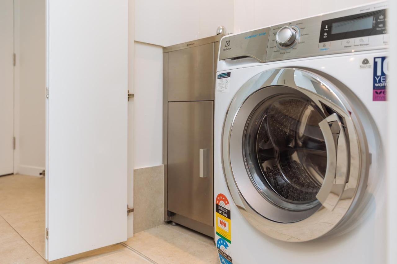 Airtrip On Margaret Street In Cbd Bed & Breakfast