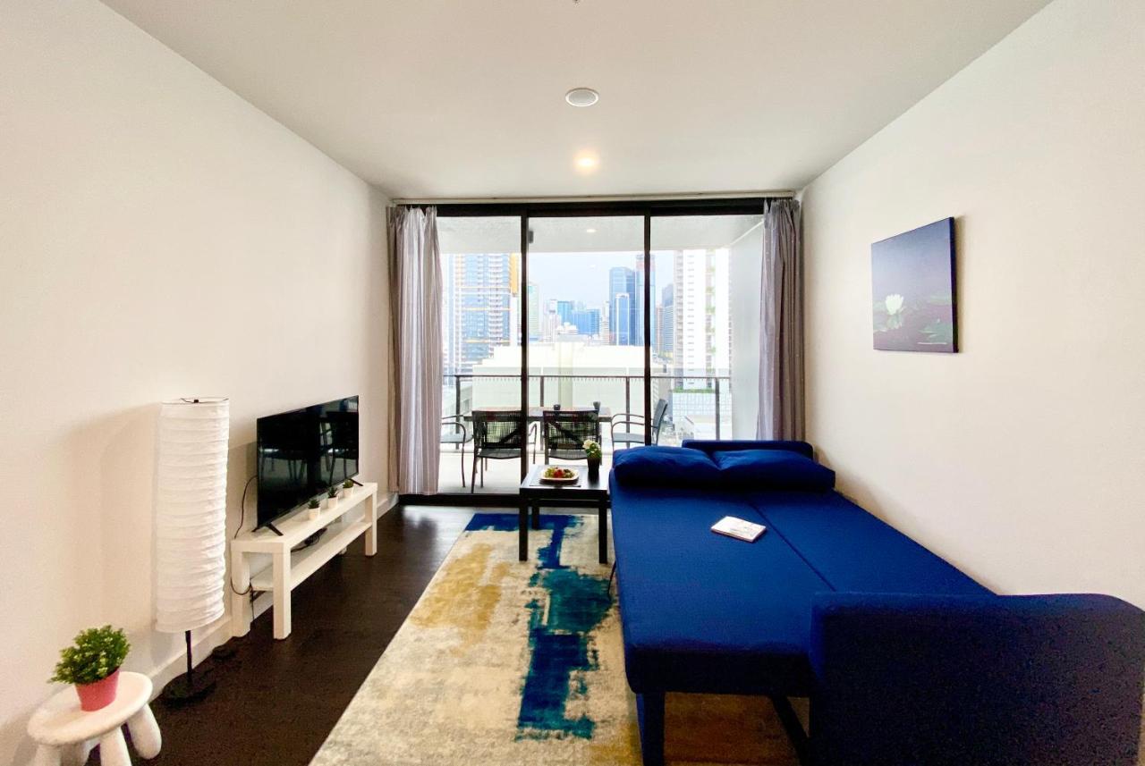 Apartment Airtrip On Cordelia St *