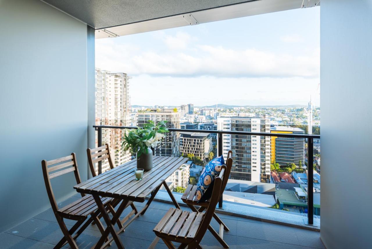 Airtrip On Cordelia St Apartment