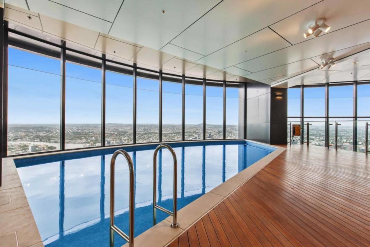 Hamptons Retreat On Level 77 Skytower * Brisbane