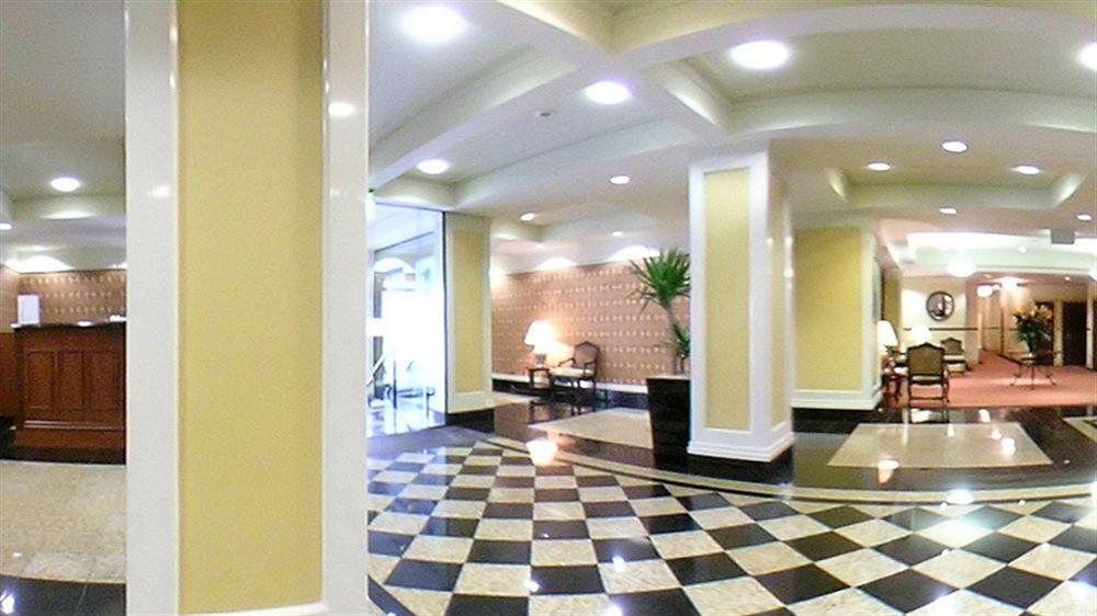 Adina Anzac Square 4*