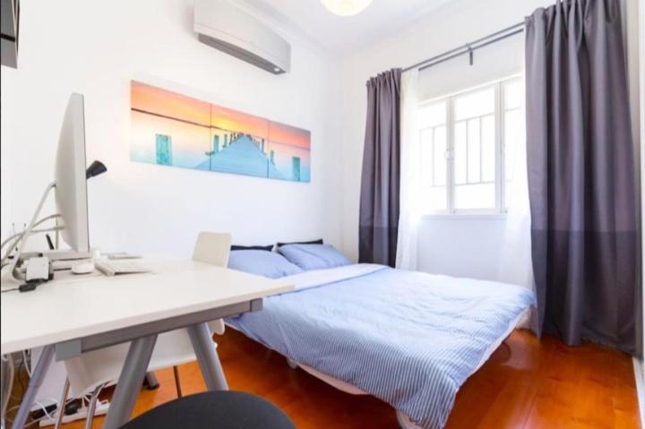 Holiday home Sunny - Near West End Cafe's, South Bank &