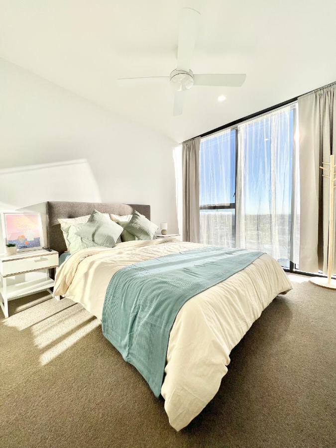 2 Bedroom Cozy Apartment, Brisbane1towers, South