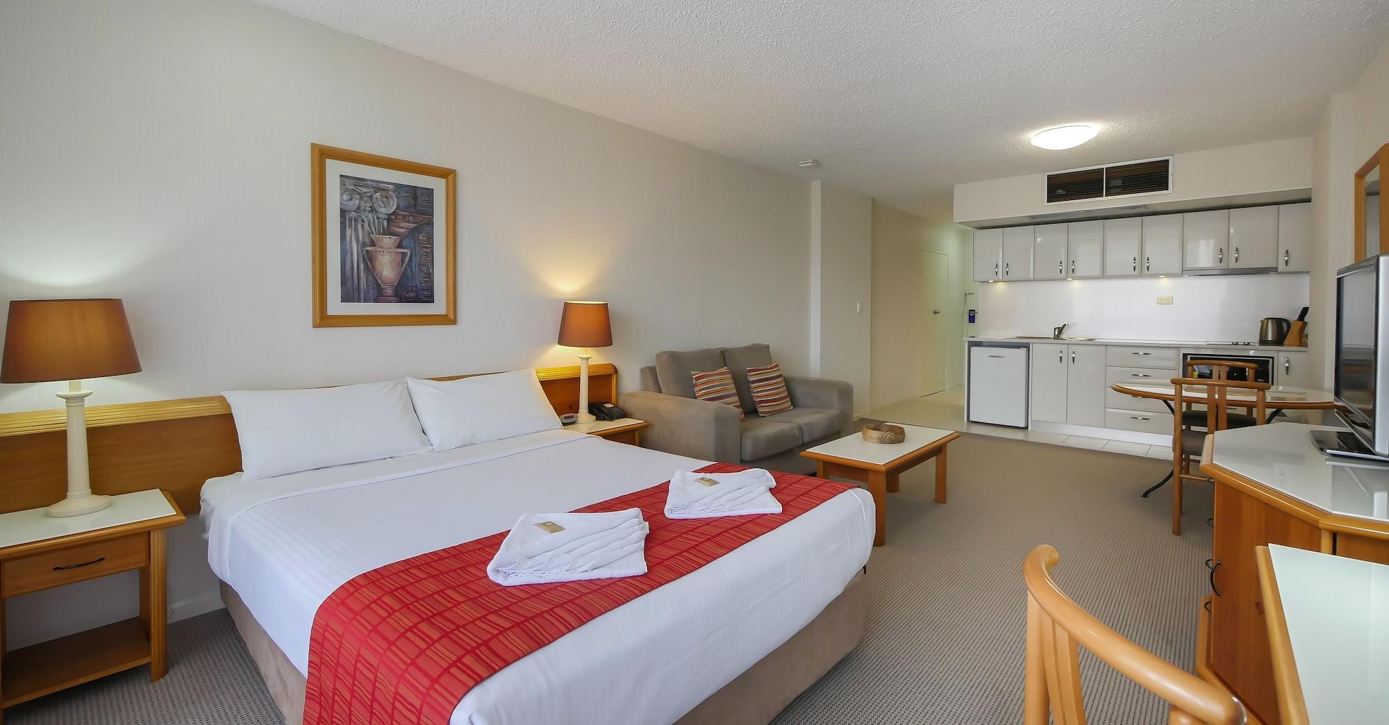 Summit Aparthotel 4*