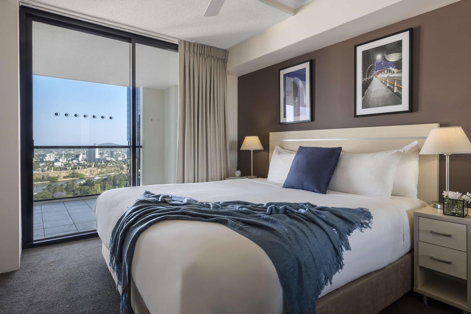 Oaks River Aparthotel Brisbane