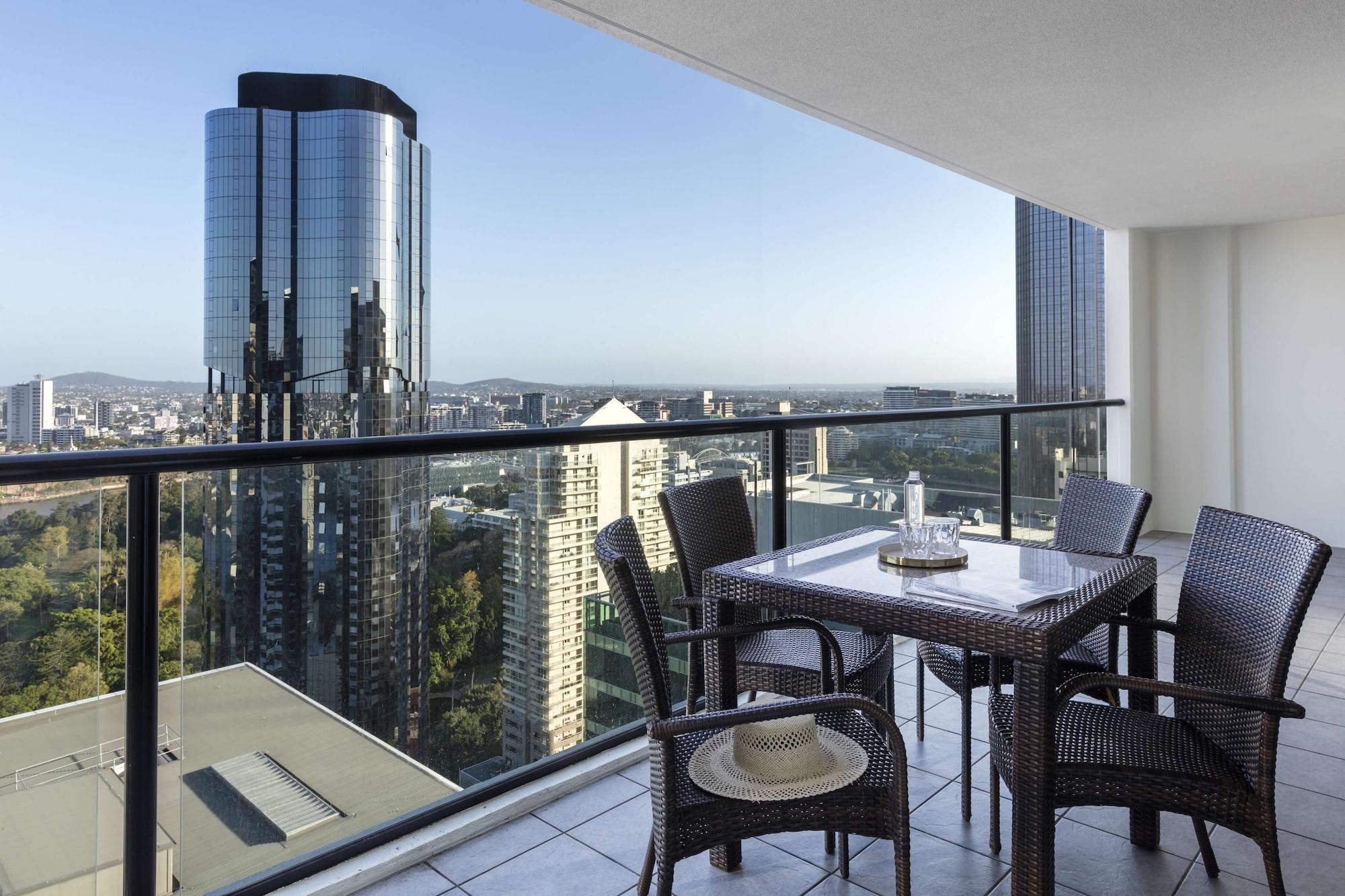 Oaks River Aparthotel Brisbane