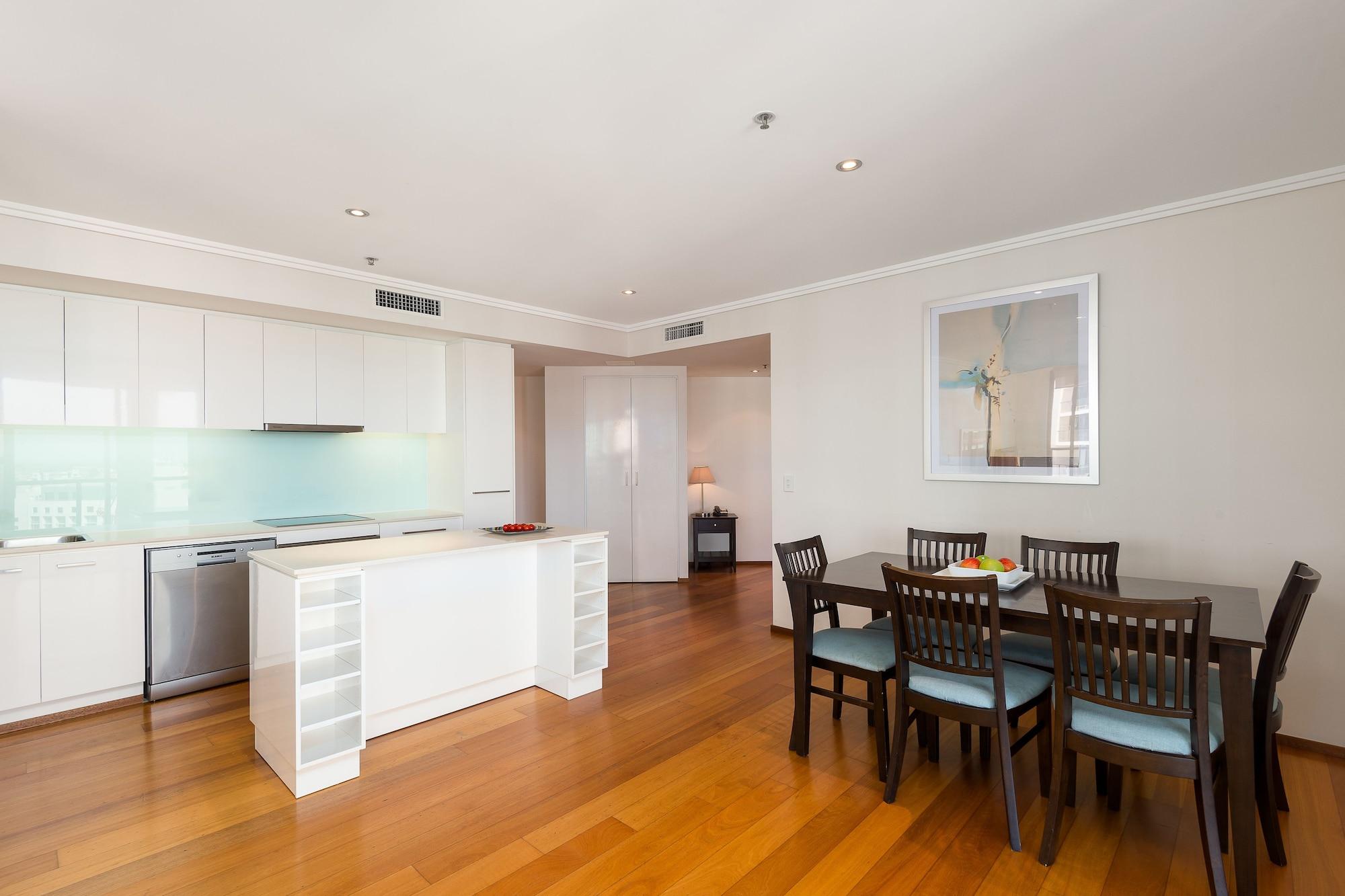 Quest River Park Aparthotel 4*