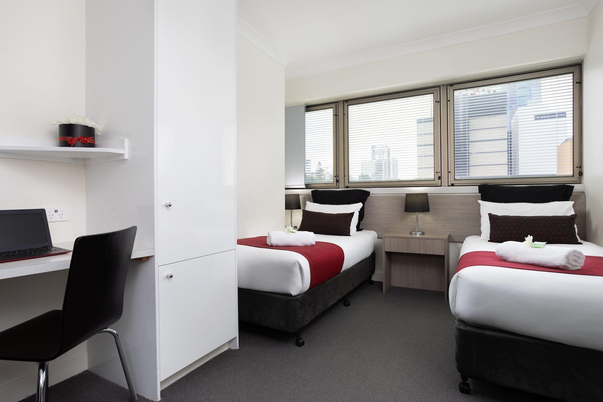 George Williams Hotel 4*