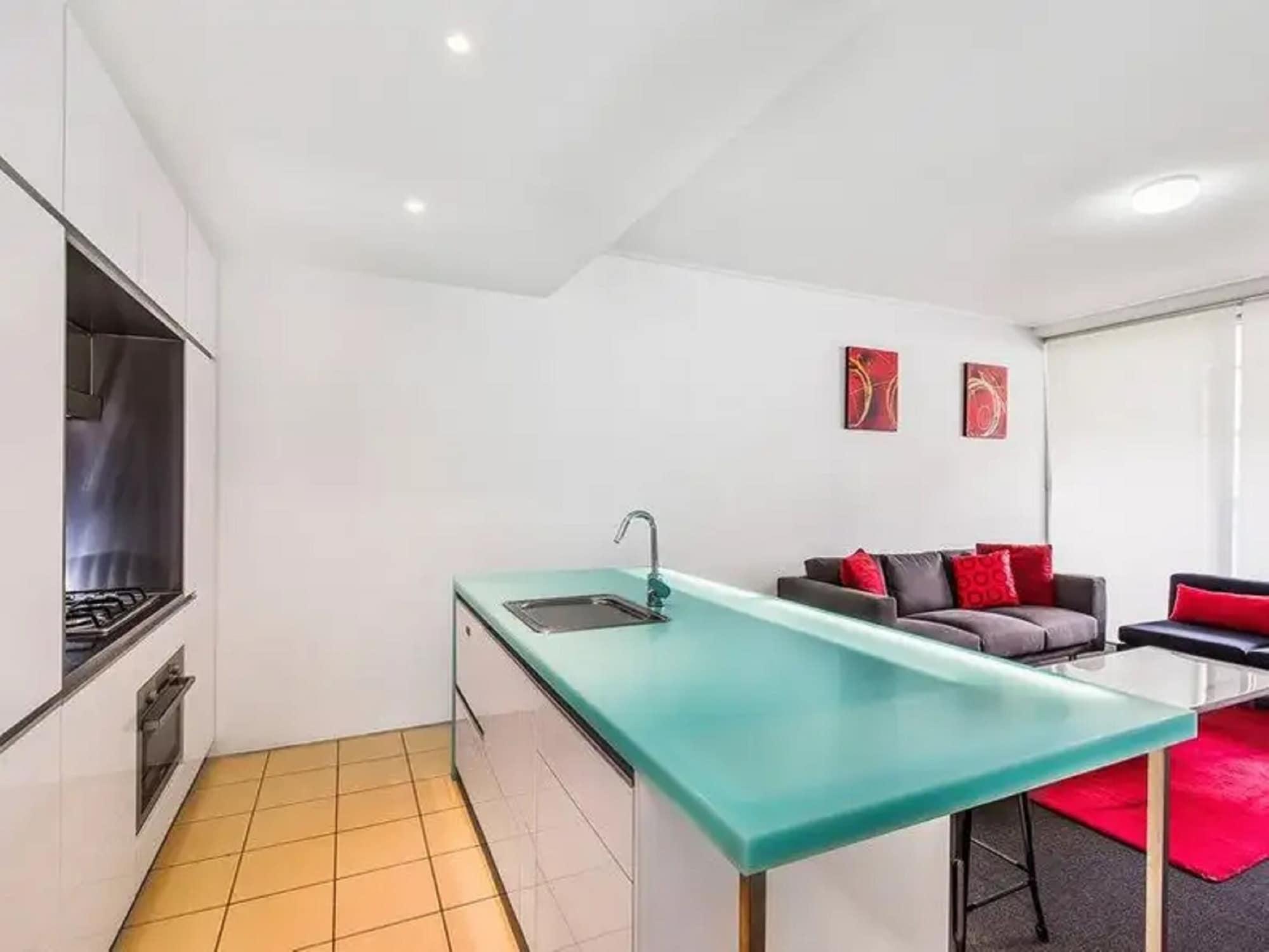 The Miro 4* Brisbane