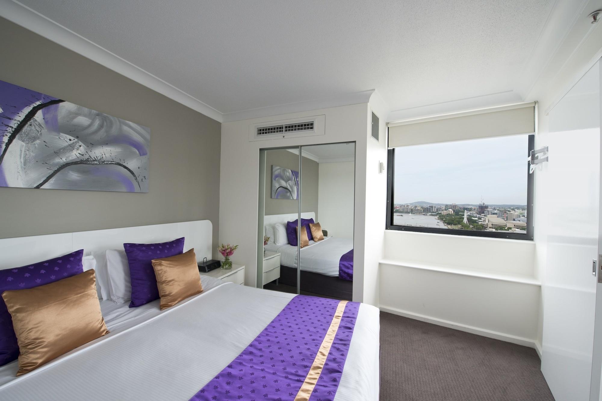 Park Regis North Quay Aparthotel