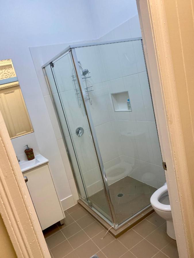 Jes Short Guest house
