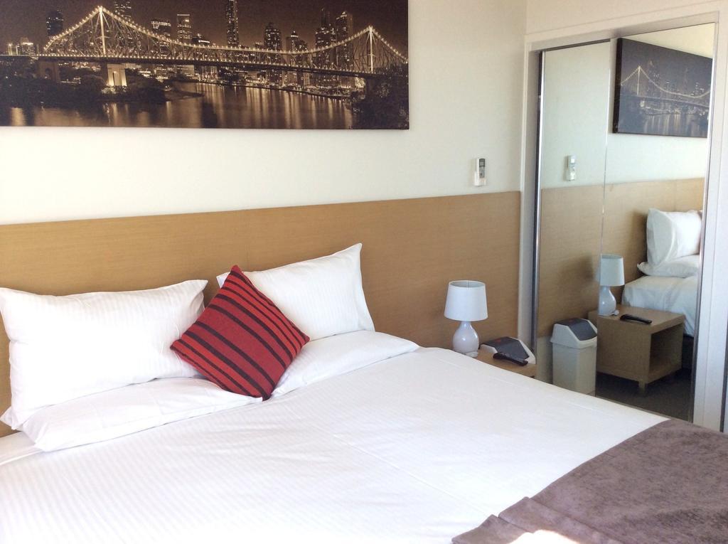 Pa Brisbane