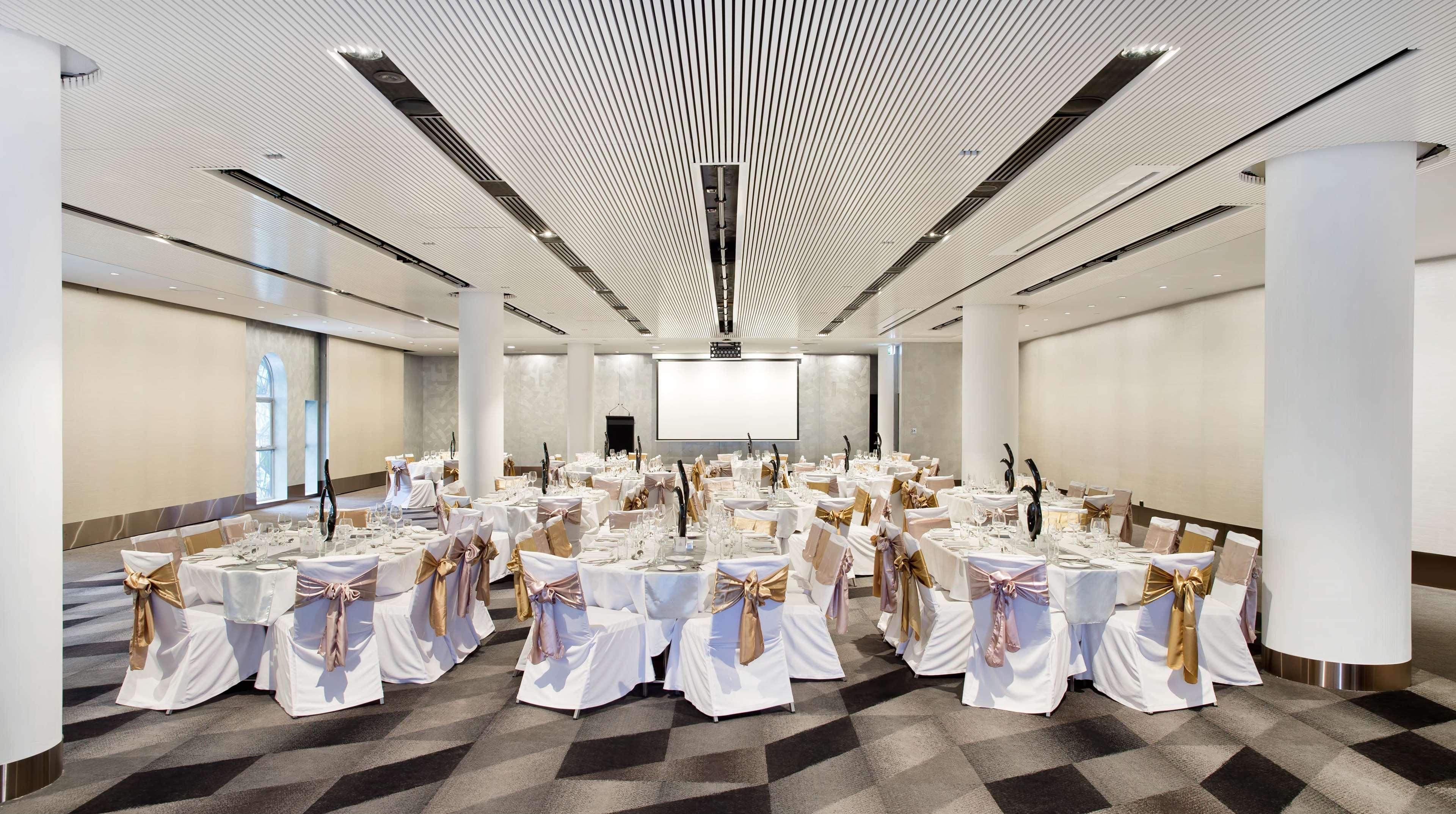 Hilton Hotel 5*