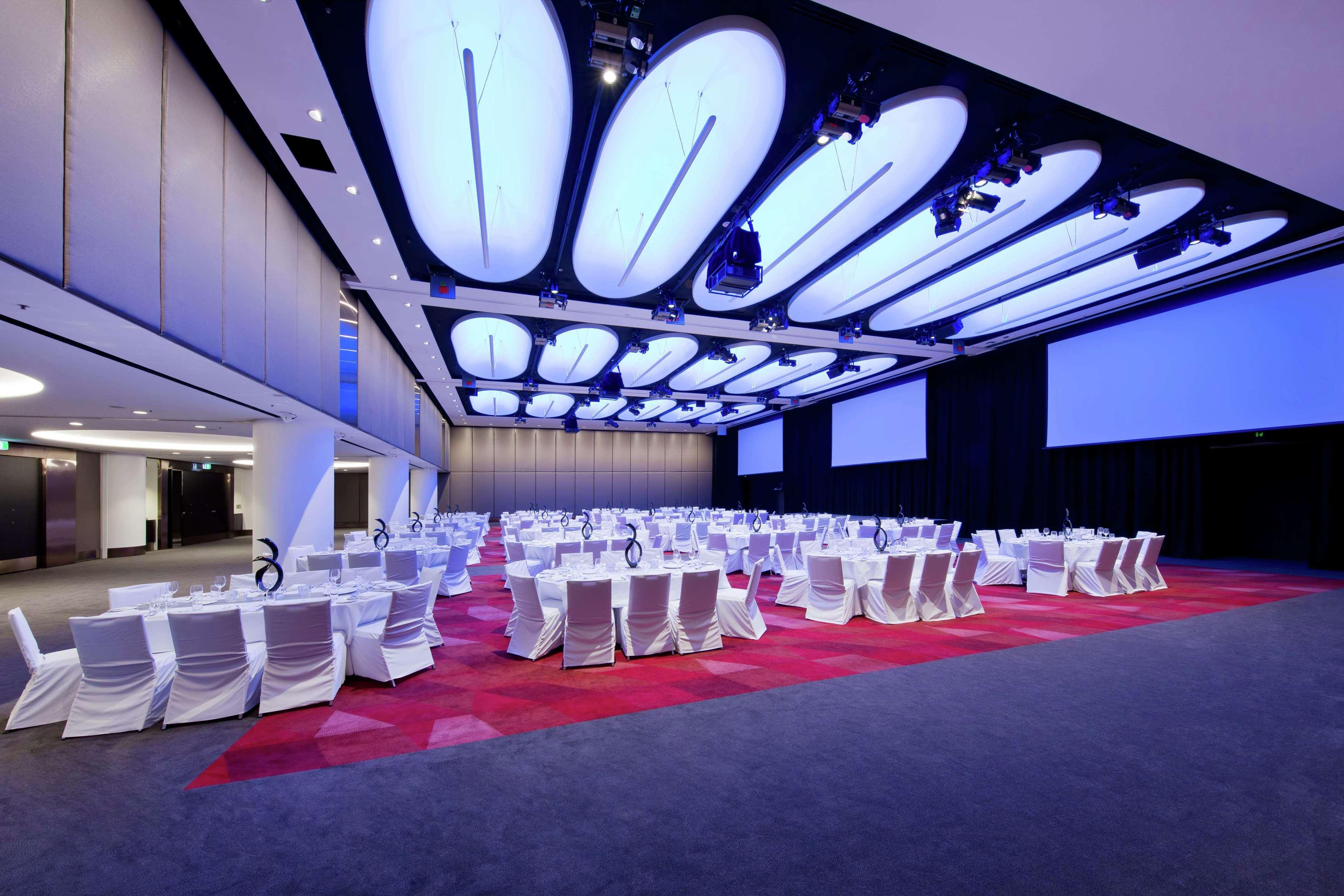 Hilton 5* Brisbane
