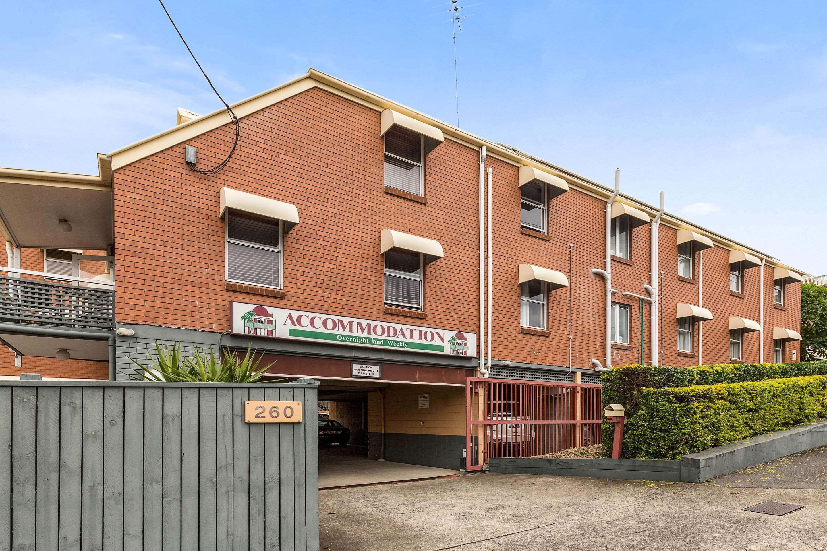 Spring Hill Terraces Hotel 3*