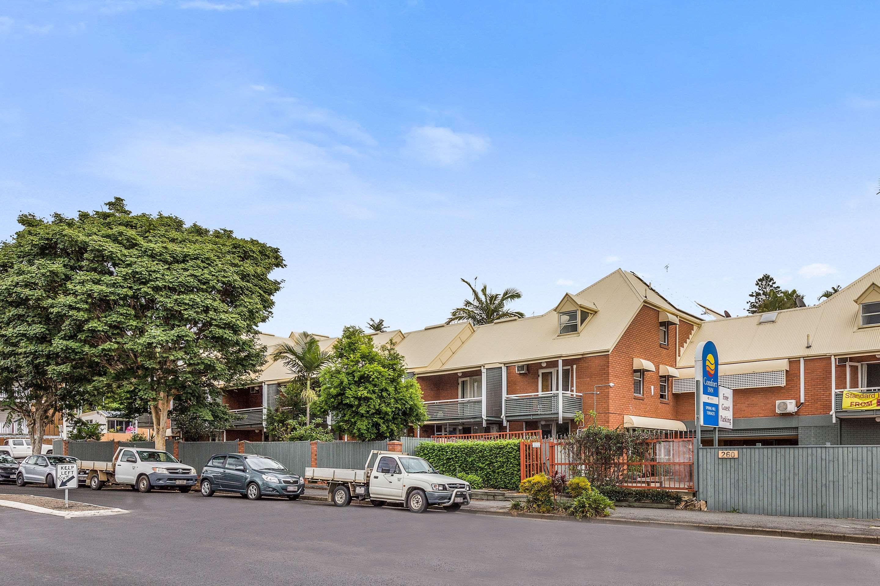 Spring Hill Terraces Hotel