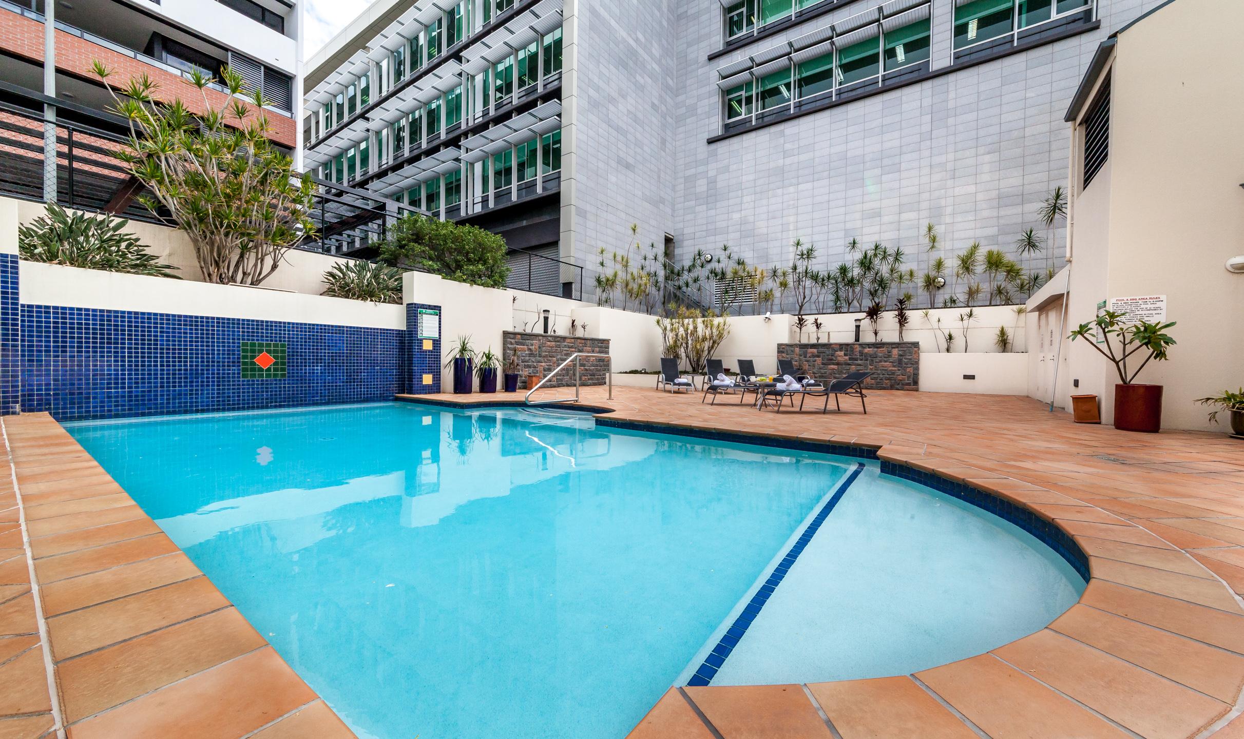 West End 4* Brisbane
