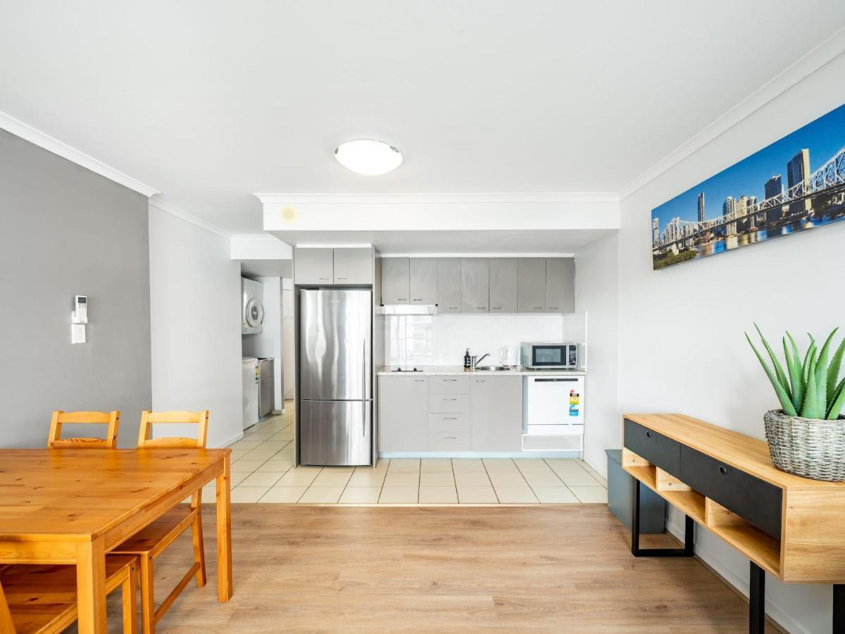 Inviting 1br Unit In The Heart Of *