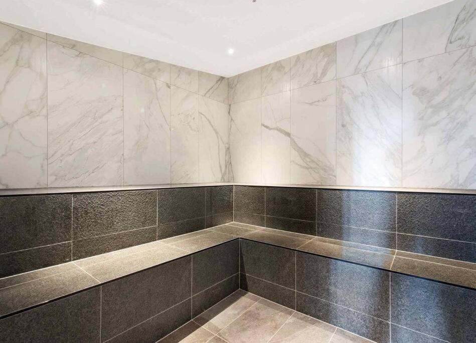 Apartment Lvl 24 Bluey Themed Family In The Heart Of Cbd By Stylish