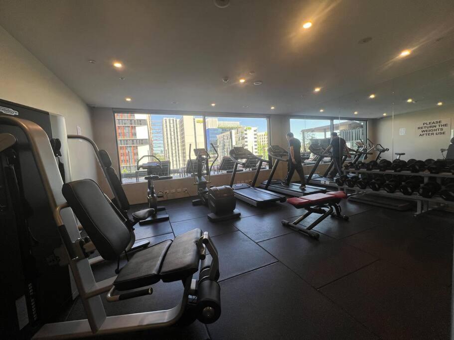 Apartment Emporium Residential 2 Bed 2 Bath 1 Car Brisbane