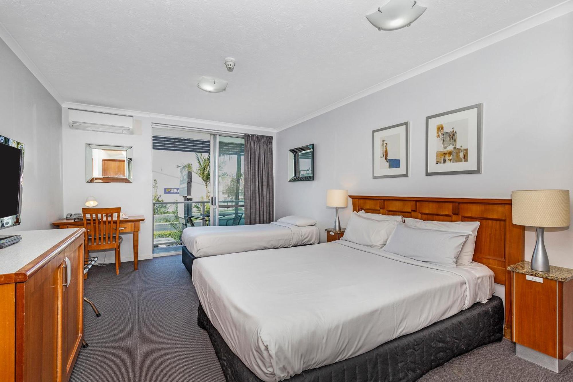 Airport Heritage 4*