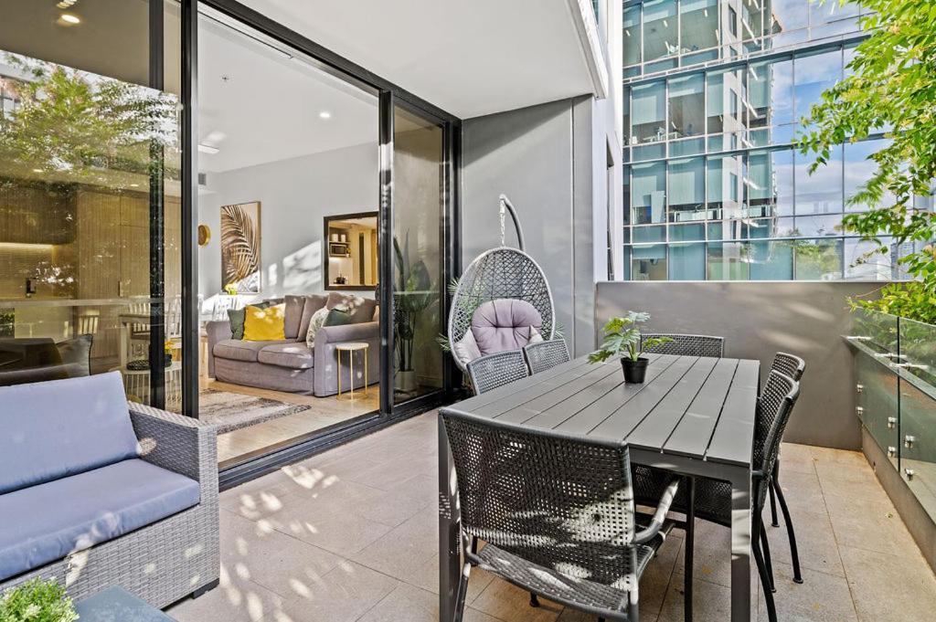 Apartment Southbank Heart+2 Bed+balcony+pool+gym+free Wifi