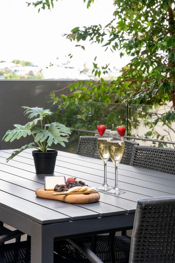 Apartment Southbank Heart+2 Bed+balcony+pool+gym+free Wifi Brisbane
