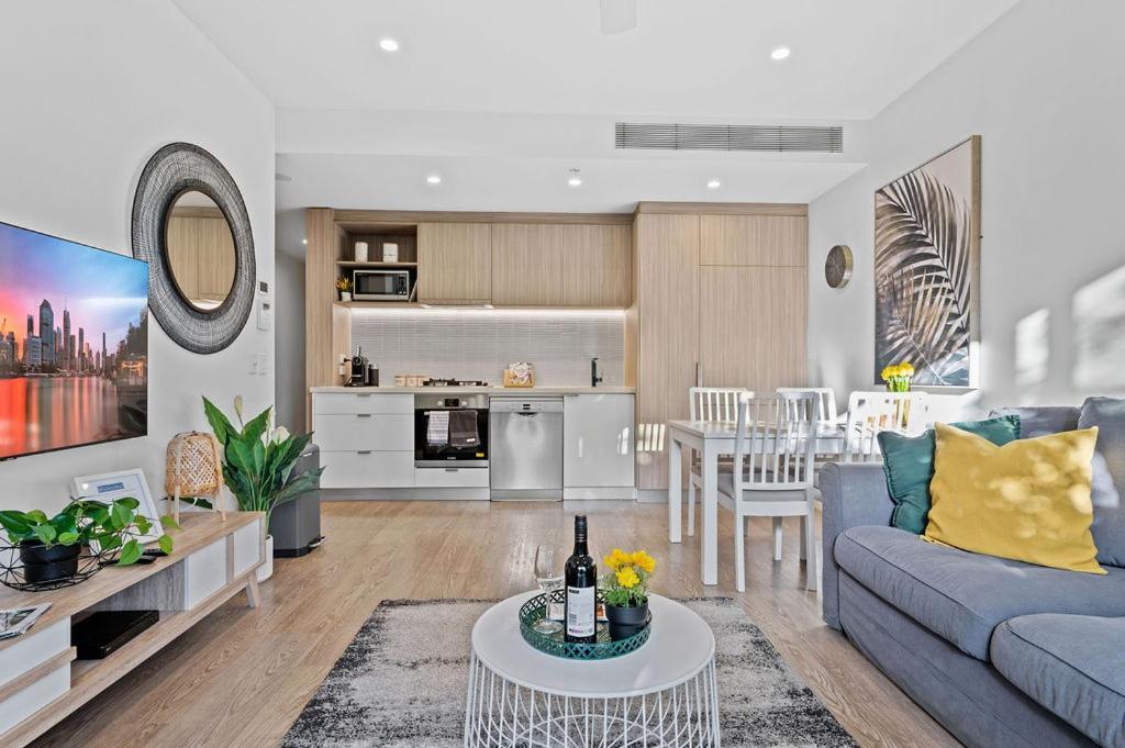 Southbank Heart+2 Bed+balcony+pool+gym+free Wifi Apartment Brisbane