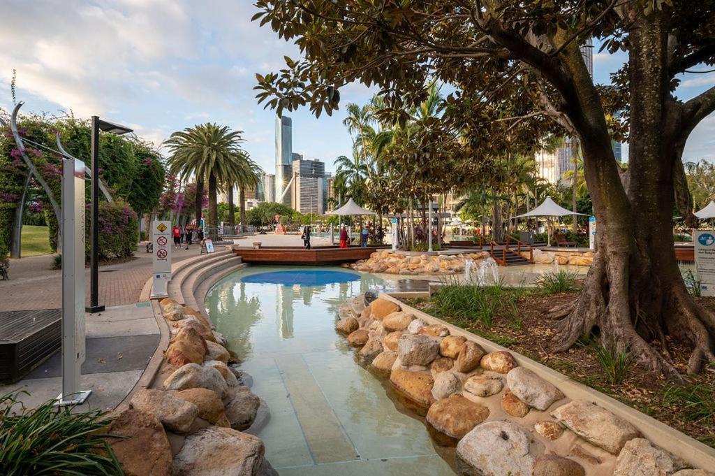Southbank Heart+2 Bed+balcony+pool+gym+free Wifi Apartment Brisbane