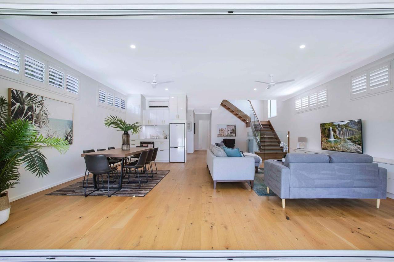 Manly Oasis, 5bd, 3 King Bd,pool Holiday home *
