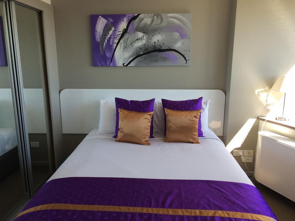 Park Regis North Quay Aparthotel 4*