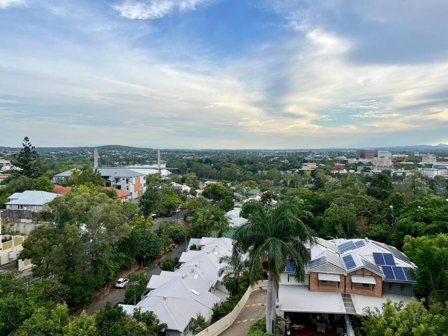 Spacious 2br Luxurious Apartment Brisbane