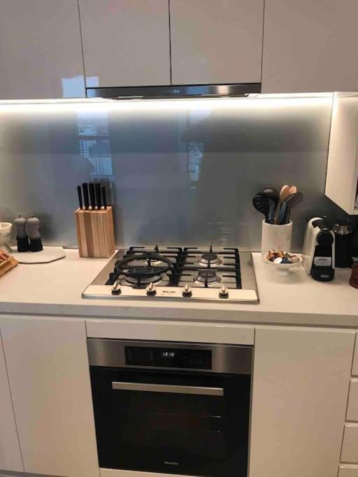 New 3 Bed Penthouse Style Complex Apartment Brisbane