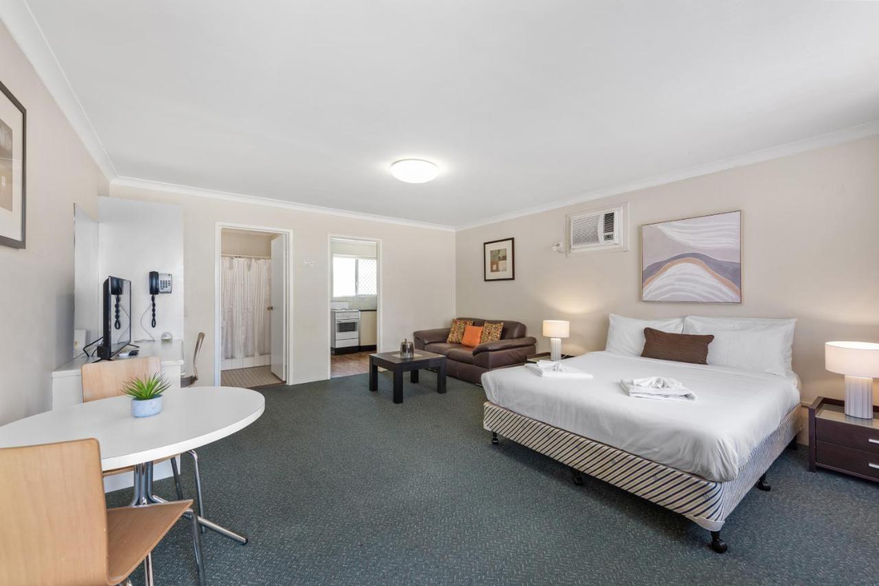 Motel Paramount