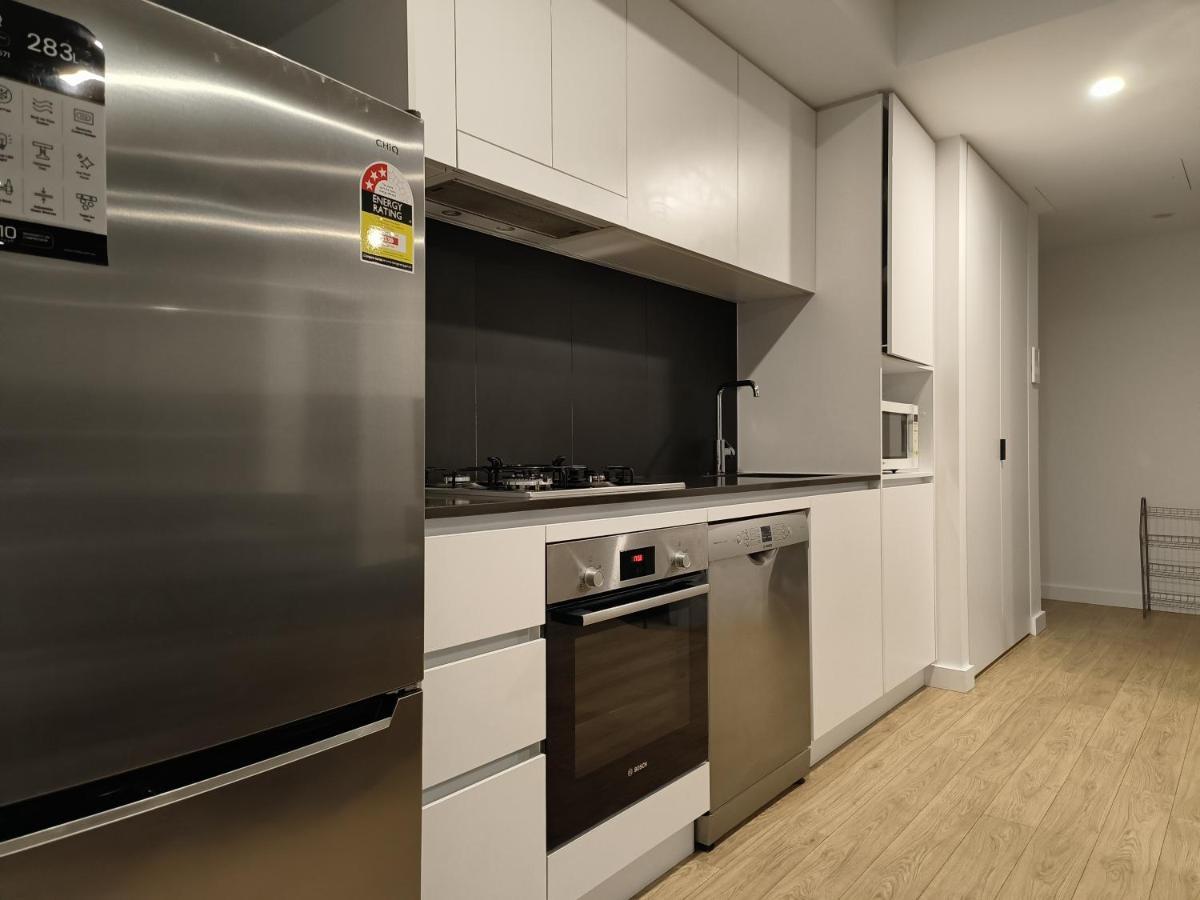 Inner Free Parking Indoor& Great Location&view&prem Netflix * Brisbane