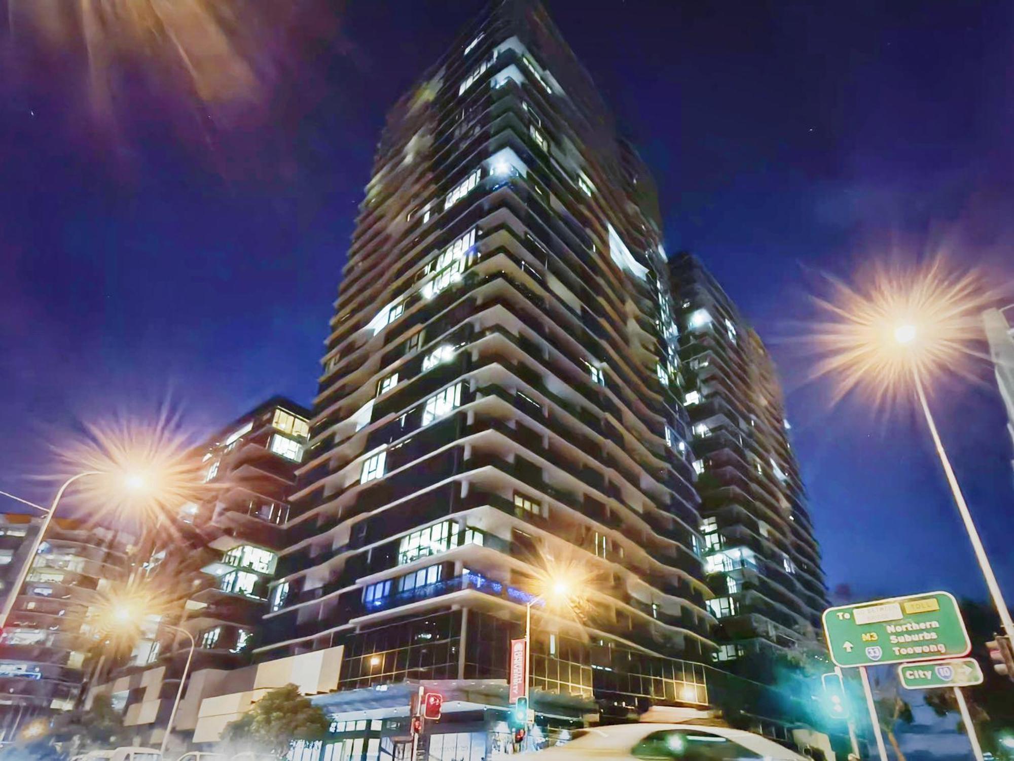 Inner Free Parking Indoor& Great Location&view&prem Netflix * Brisbane