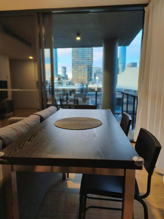 Inner Free Parking Indoor& Great Location&view&prem Netflix Apartment *
