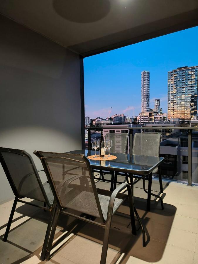 Inner Free Parking Indoor& Great Location&view&prem Netflix