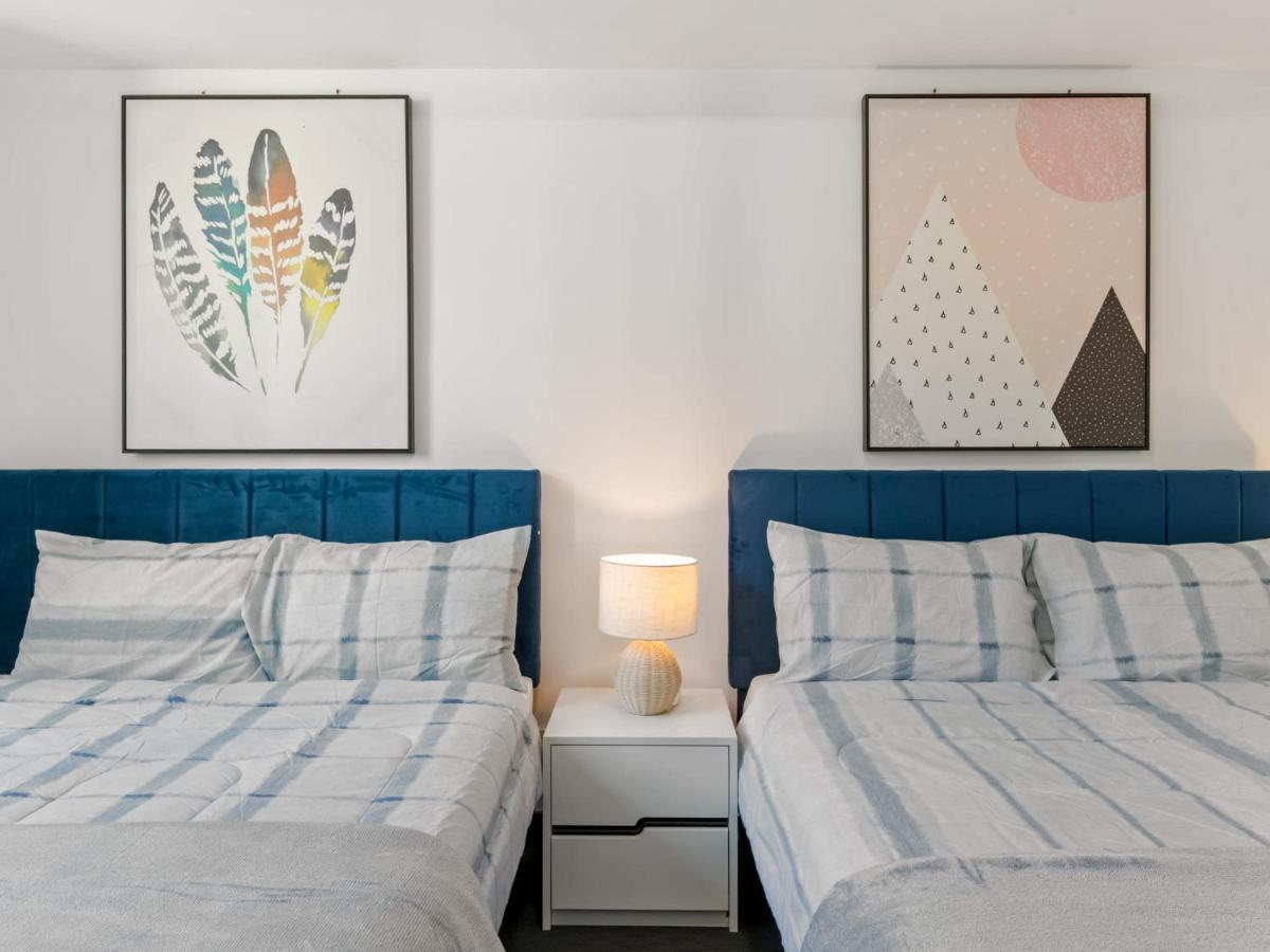 Centre New Furnitures Apartment Brisbane