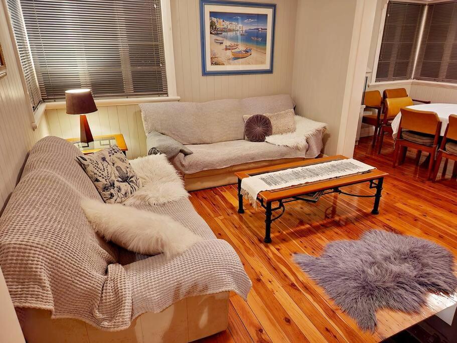 The Wavell Apartment *