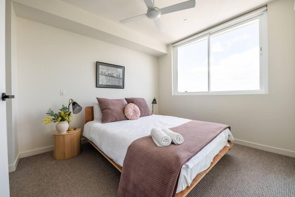 Apartamento Modern 1-br Apt With Pool Access *