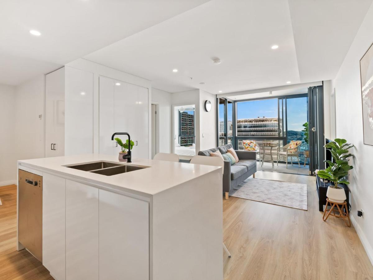Apartment Heart Of The Valley Chic High Level 2br