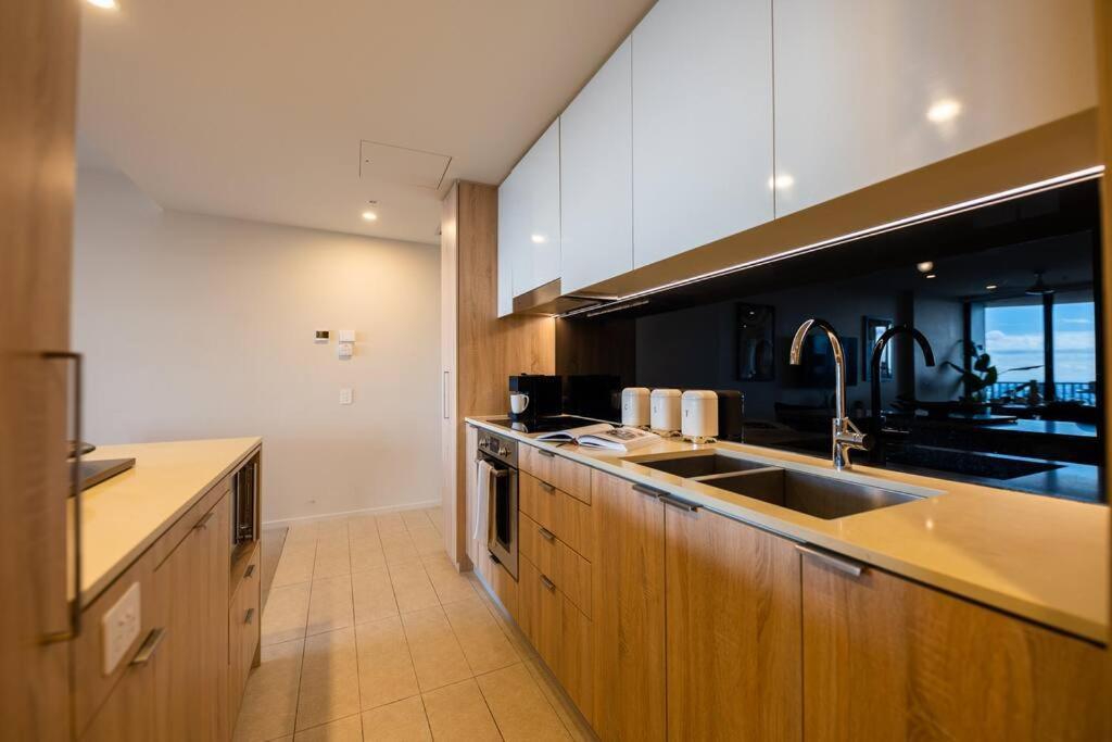 Luxurious 2br With Infinity Pool