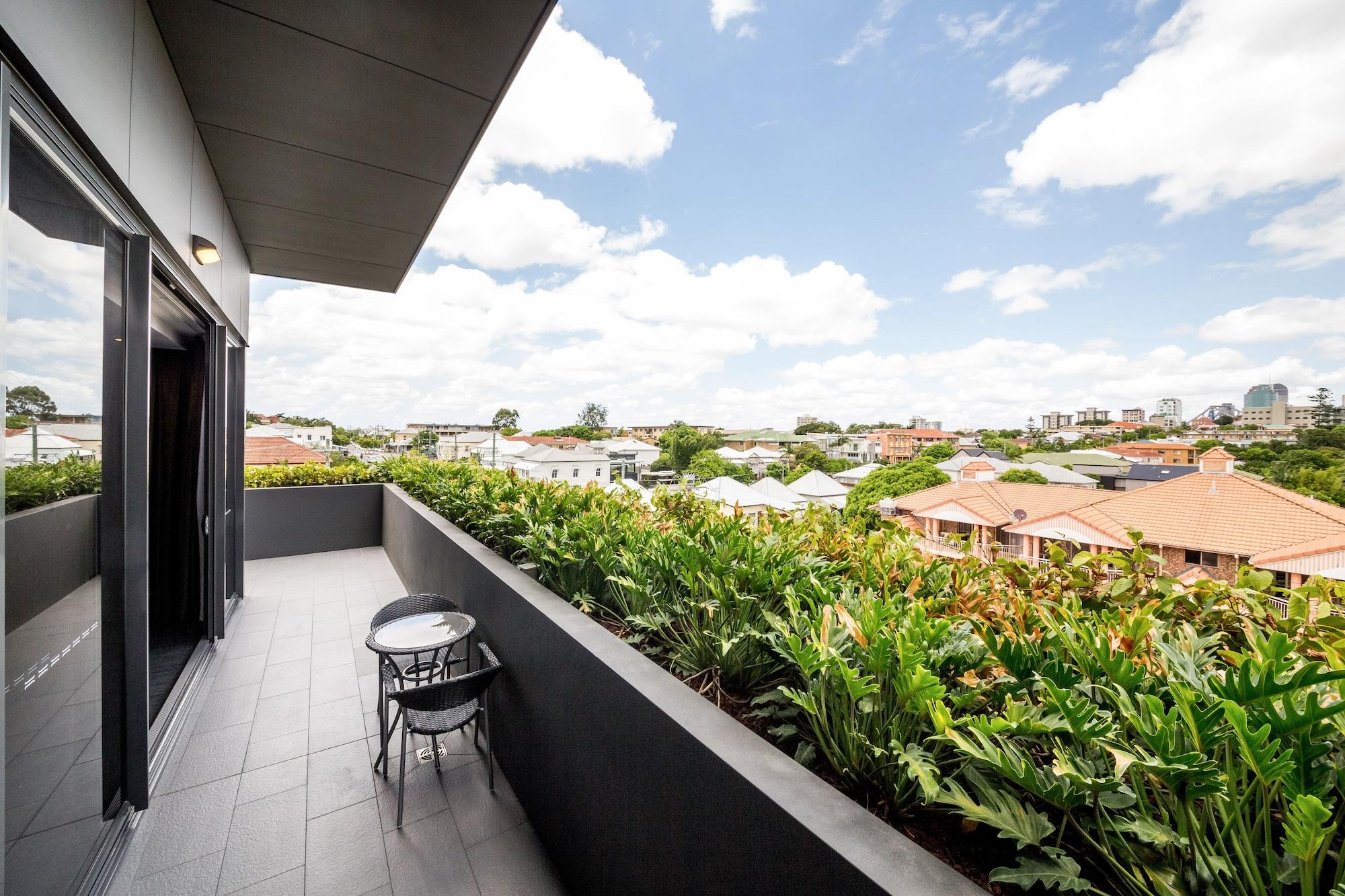 Sage Street 4*