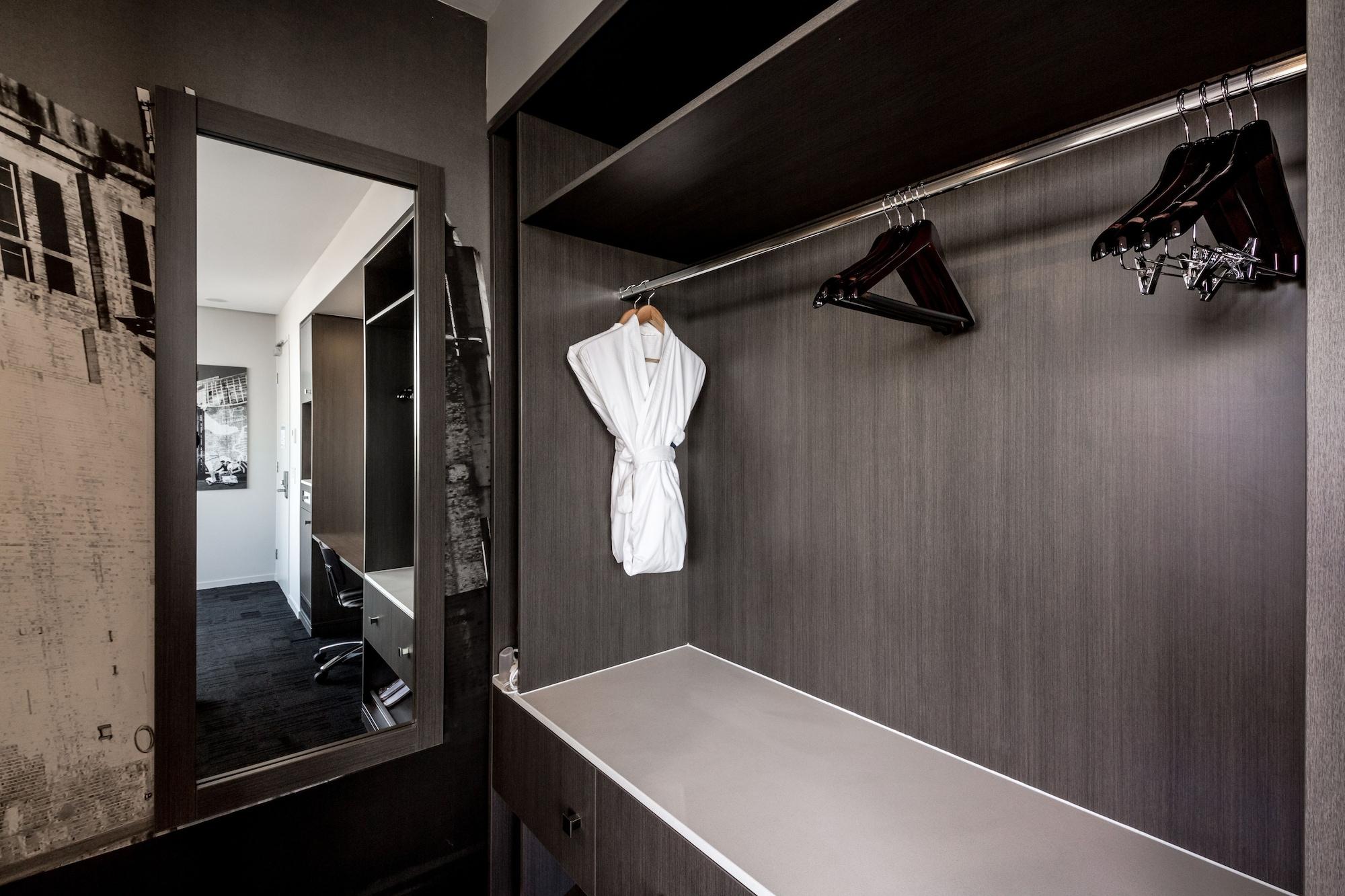 Hotel Sage Street 4*
