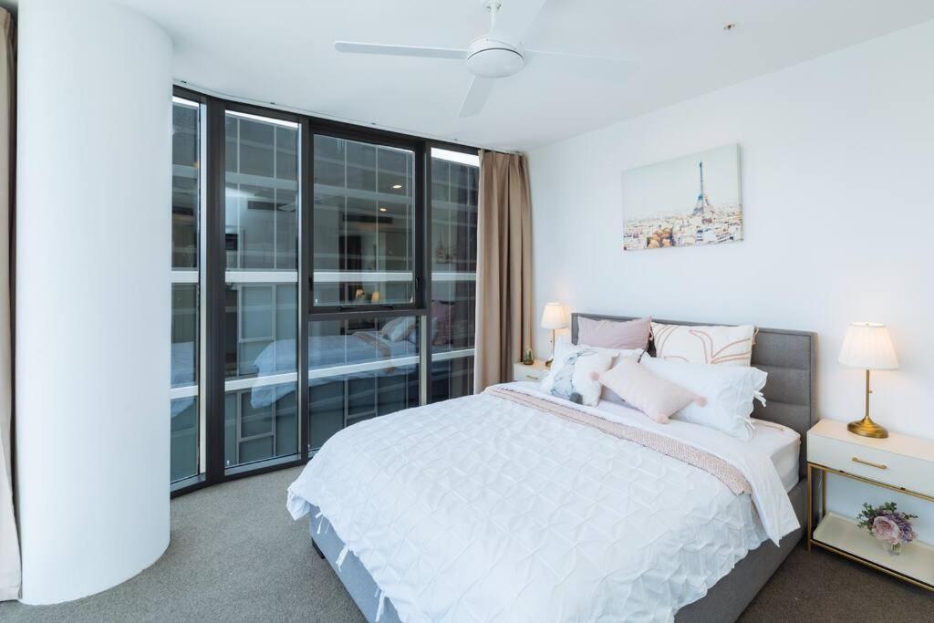 2bedroom 2bath 1carpark Wifi Gym Pool *