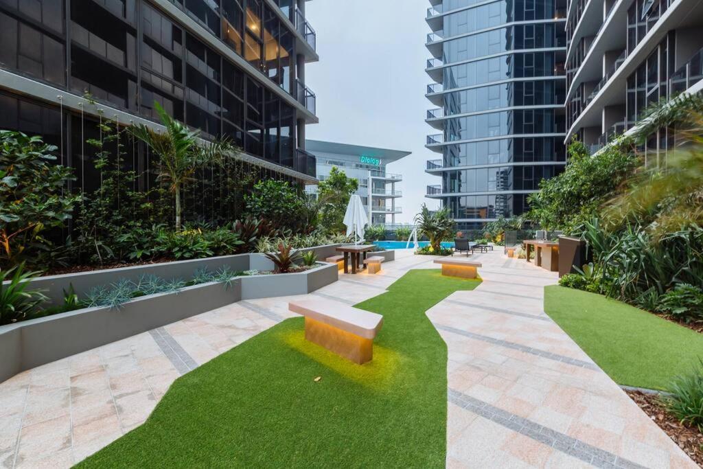 Apartment 2bedroom 2bath 1carpark Wifi Gym Pool Brisbane