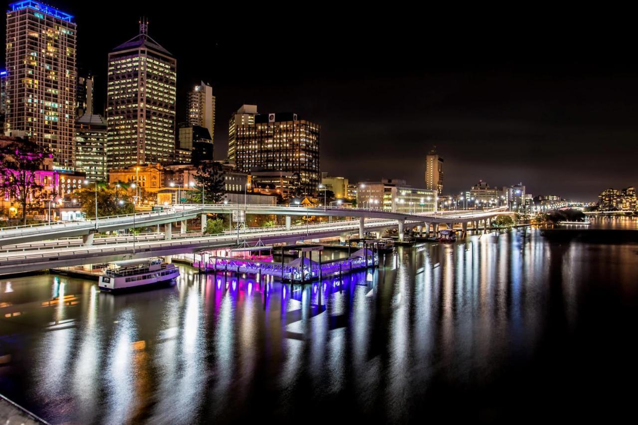 2bedroom 2bath 1carpark Wifi Gym Pool * Brisbane