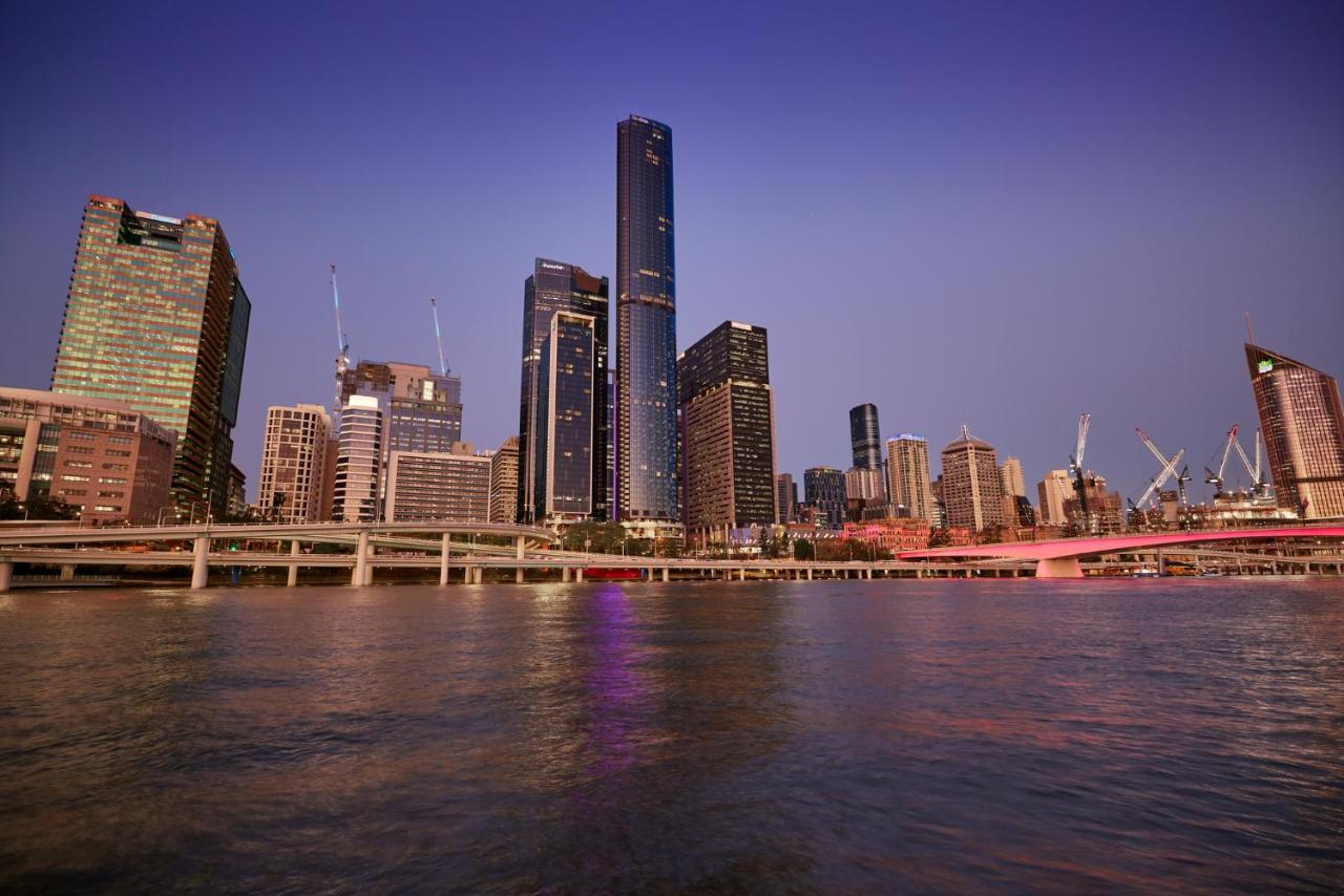 Apartment Eyes On The Fireworks Lux Riverfront 2kingbed Brisbane