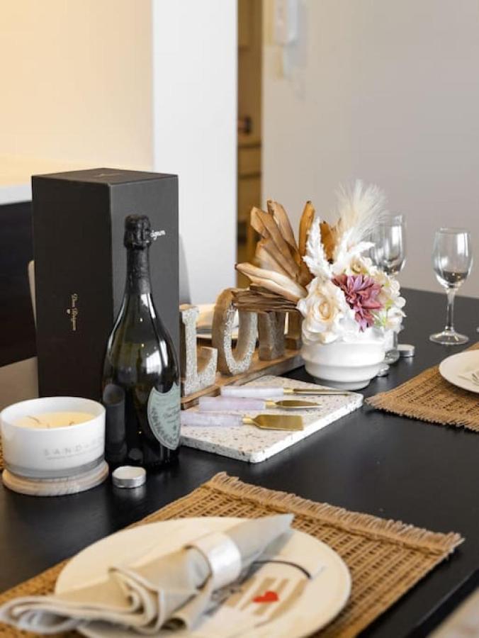 Apartment Riverview 2br Delicate Apt, 1min To Train Station
